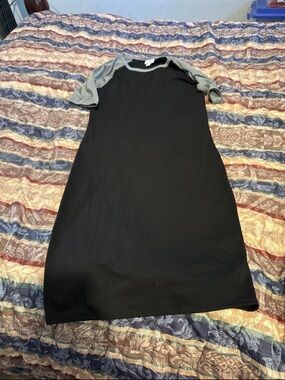 LuLaRoe Black Midi Dress with Gray Raglan Sleeves